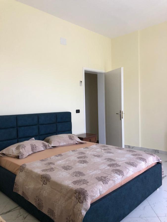 Antik Bed & Breakfast Golem (Tirana)